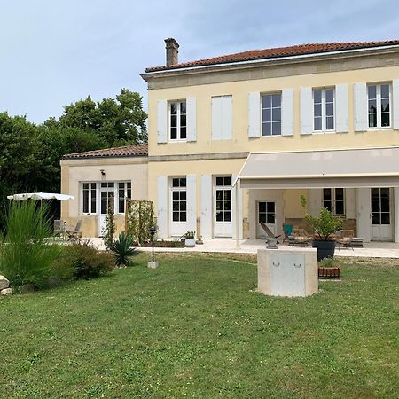 Batisse En Pierre XVII Siecle 115 M² Avec Terrasse Villa Ambares-et-Lagrave Exterior photo
